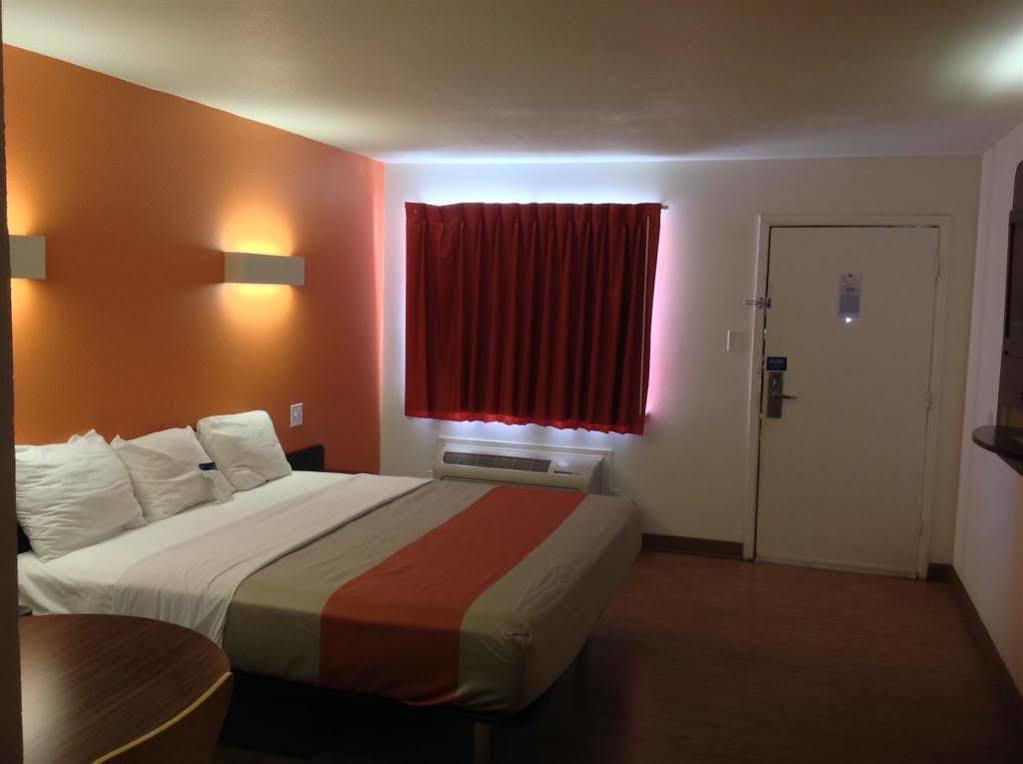 Motel 6-Wichita Falls, Tx - North מראה חיצוני תמונה